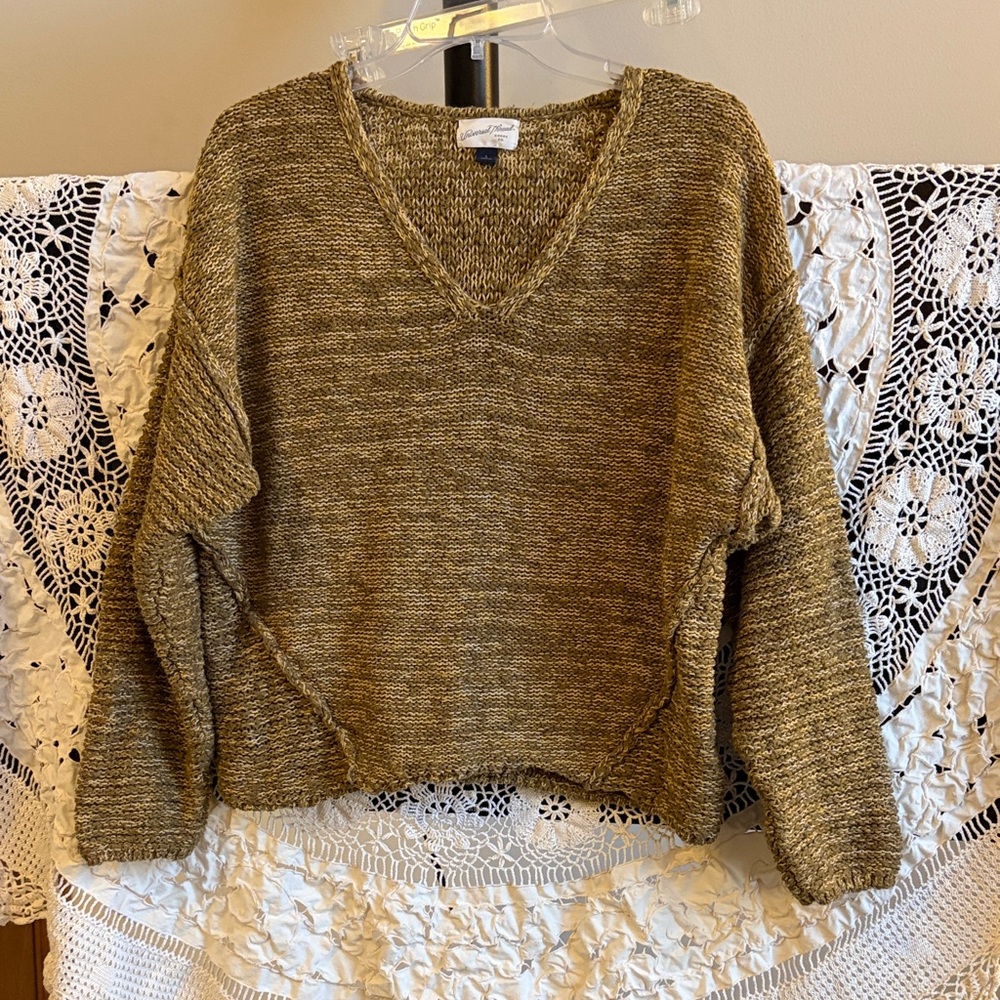 Universal Threads Cozy V-Neck Sweater in Green and Brown Size Large